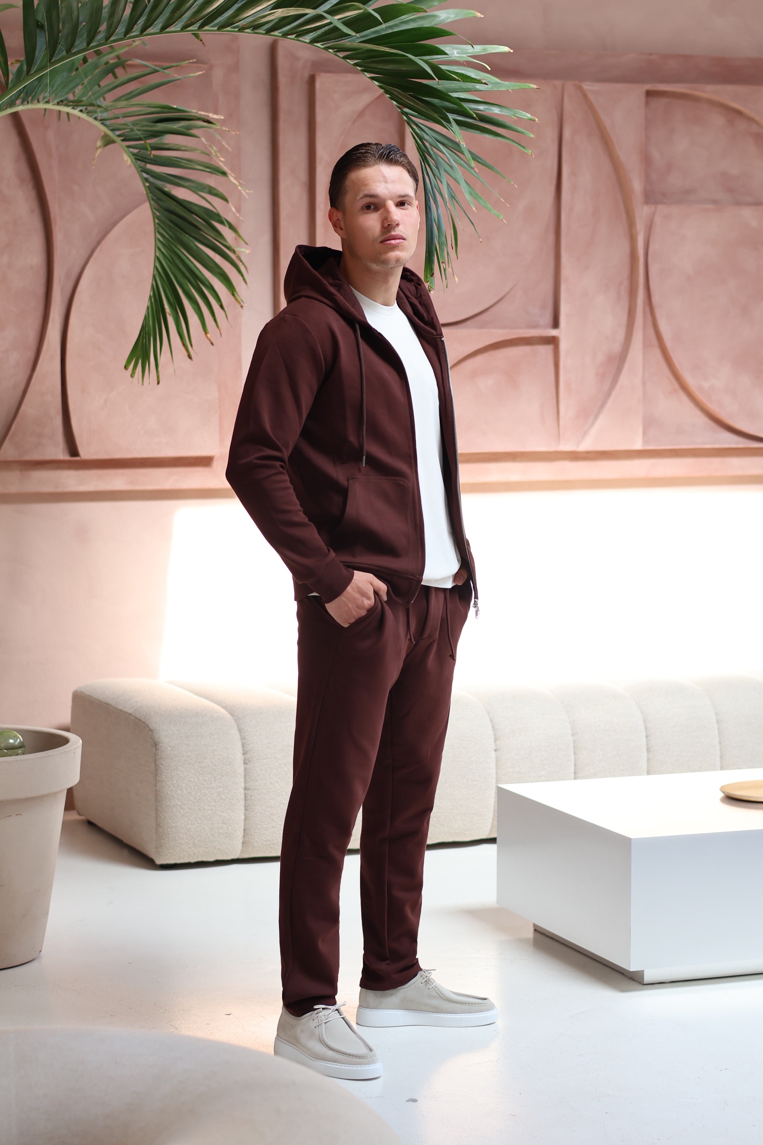 SUNDAY ESSENTIALS TRACKSUIT