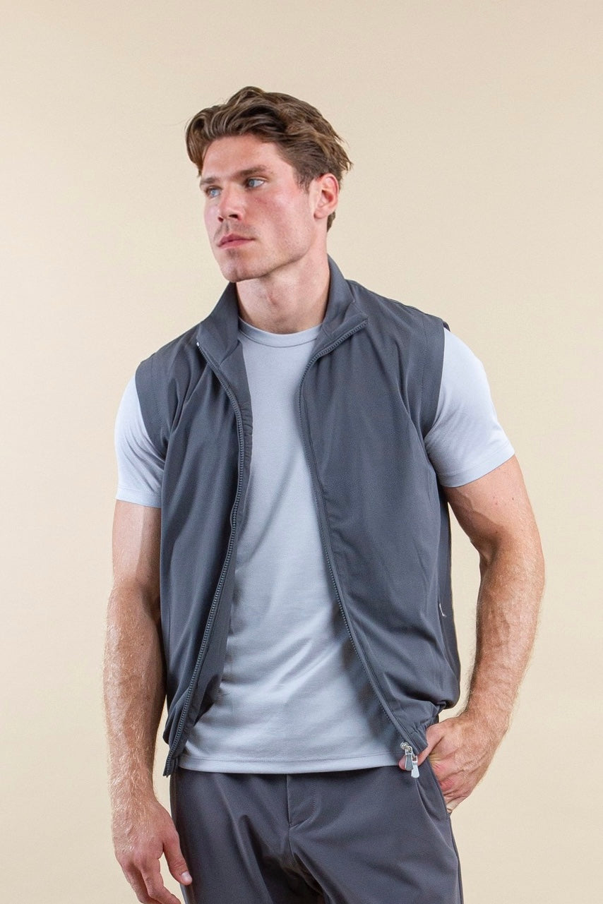 TECH SHORTSLEEVE GILET