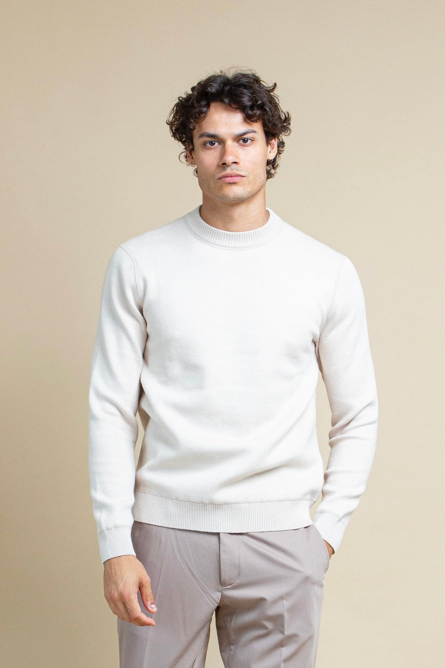 SOFT TOUCH KNIT CREWNECK