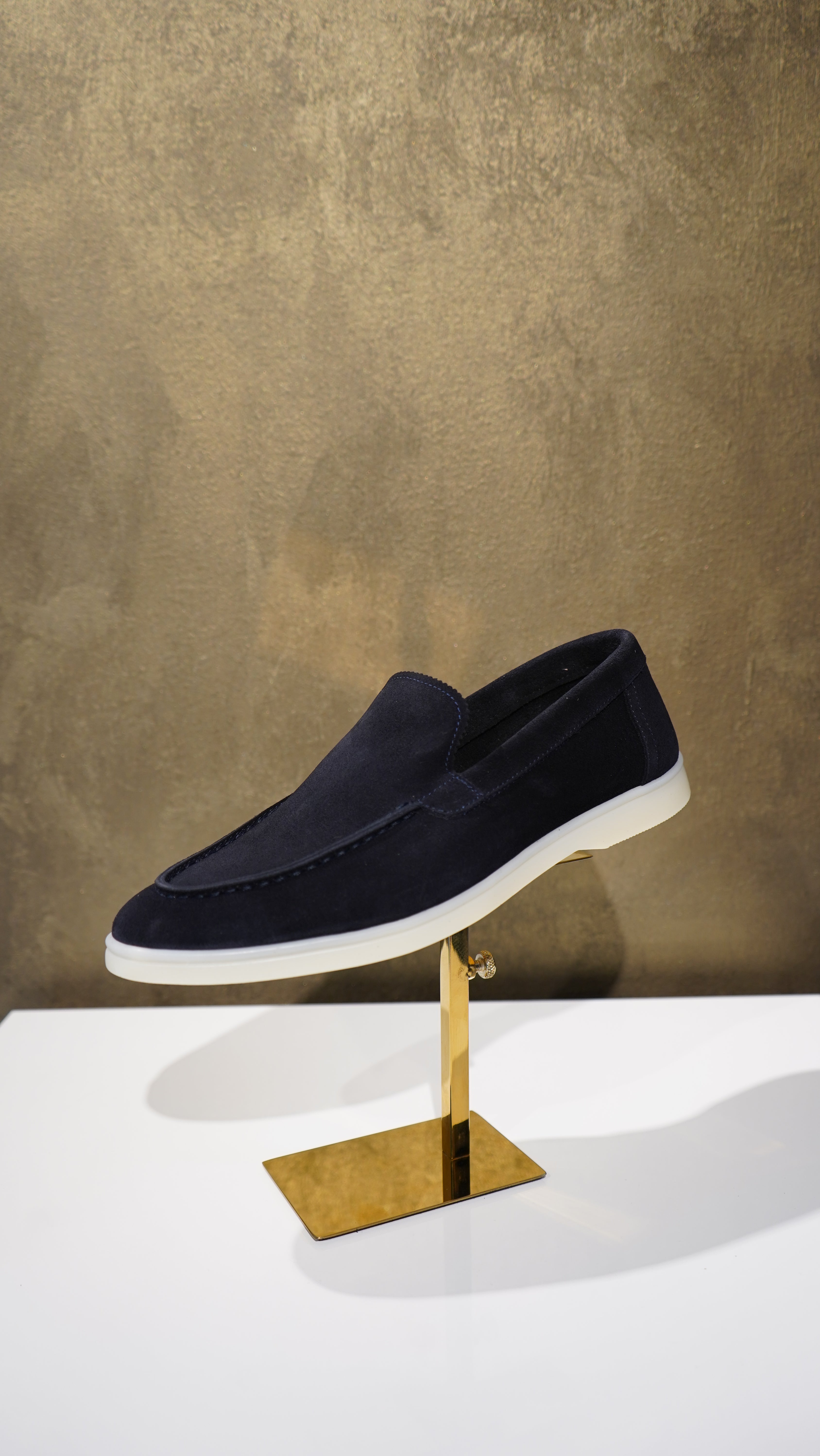 SLIP-ON BOAT LOAFERS